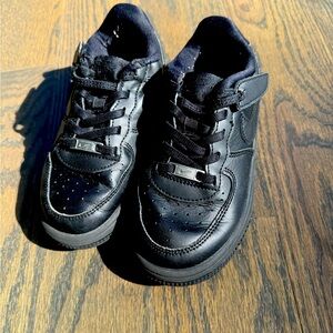 Nike Kids Black Sneakers